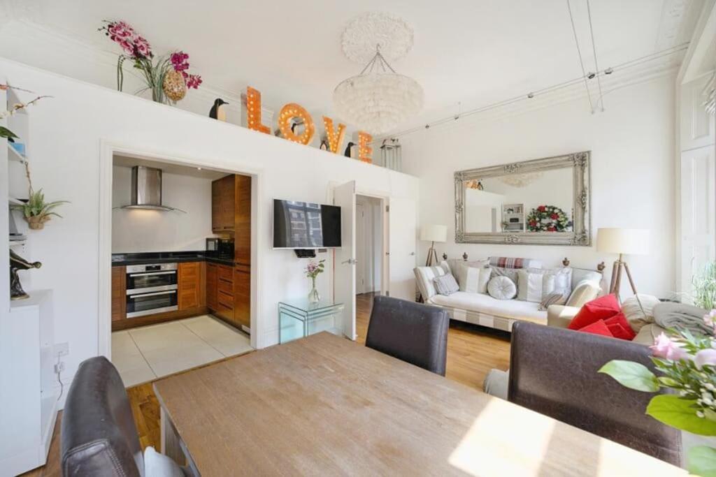Appartamento Hobart Home, Spacious 2-bed Flat In Pimlico Londra